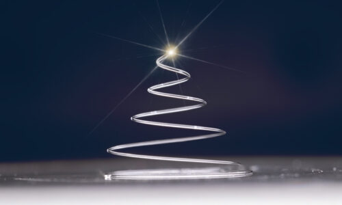 A Sparkling Christmas Tree of 3D-Printed Glass